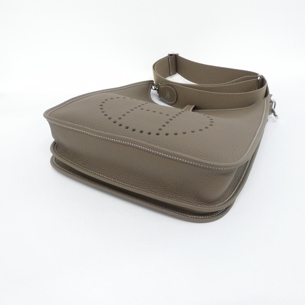 【未使用品】エルメス エヴリン3 PM 056277CK ショルダーバッグ