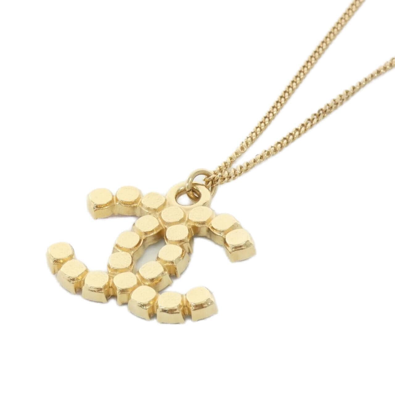 CHANEL necklace