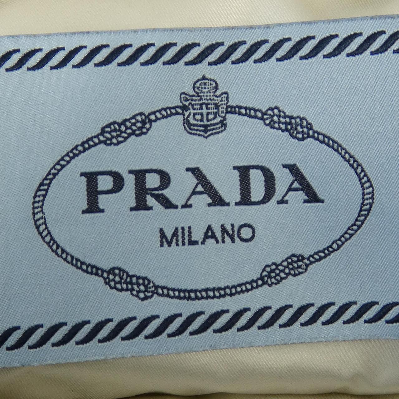プラダ PRADA トライアングルロゴ 29W149 R152 1DAB ダウンジャケット