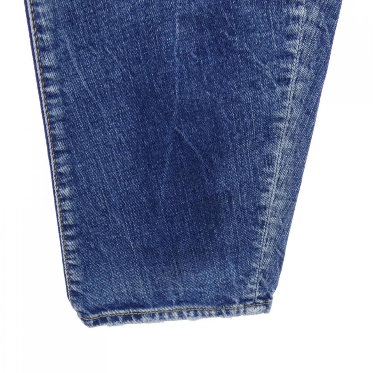 ディースクエアード DSQUARED2 S74LB1435 ジーンズ