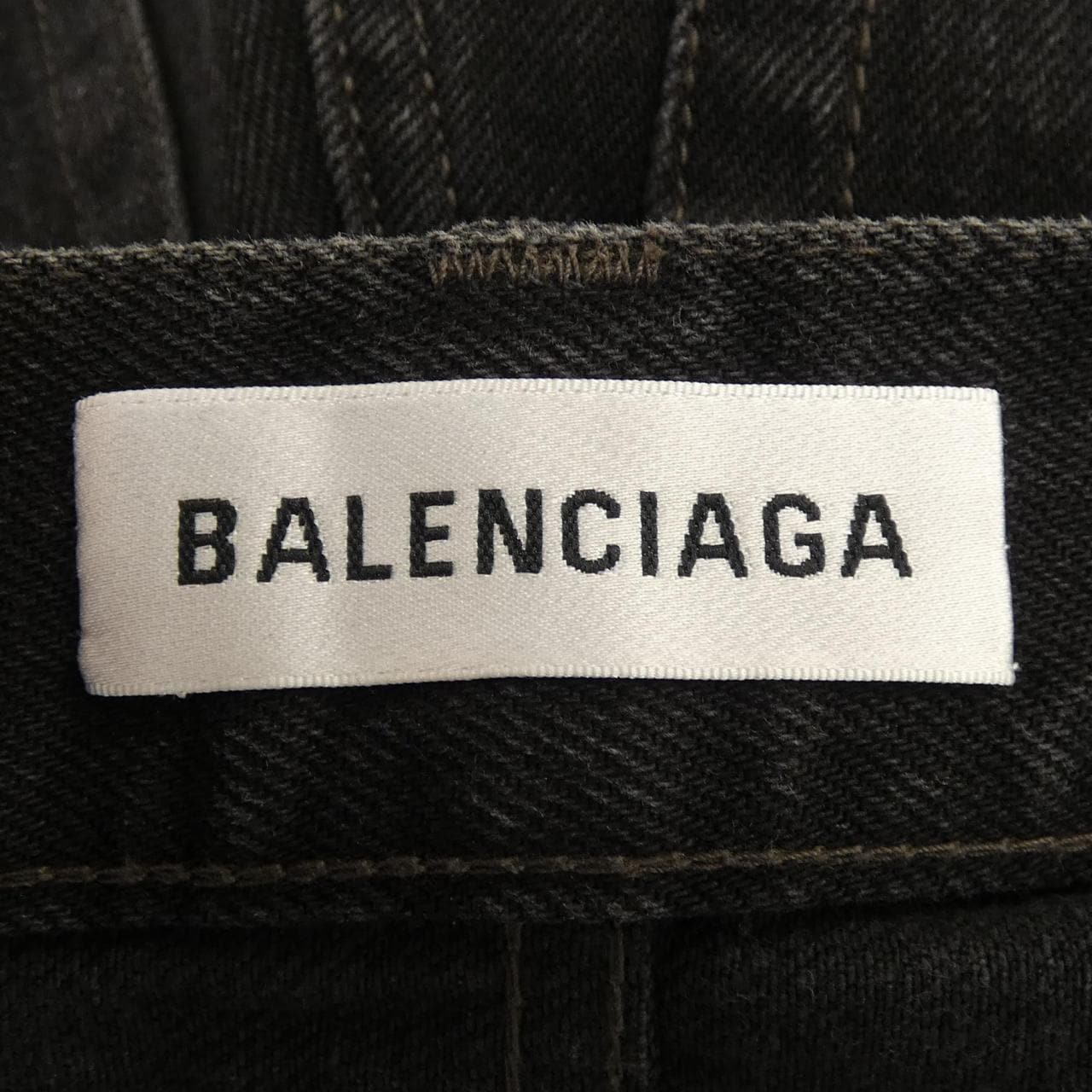 バレンシアガ BALENCIAGA 529280 TXE03 ジーンズ