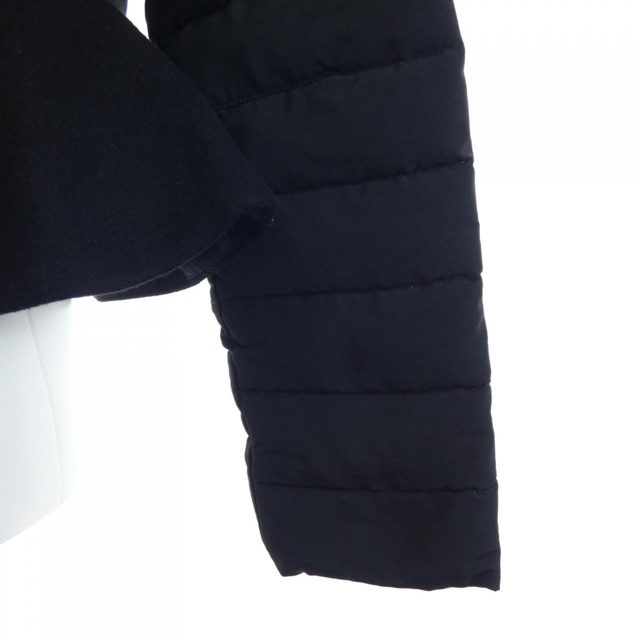モンクレール MONCLER PELTEE ダウンジャケット