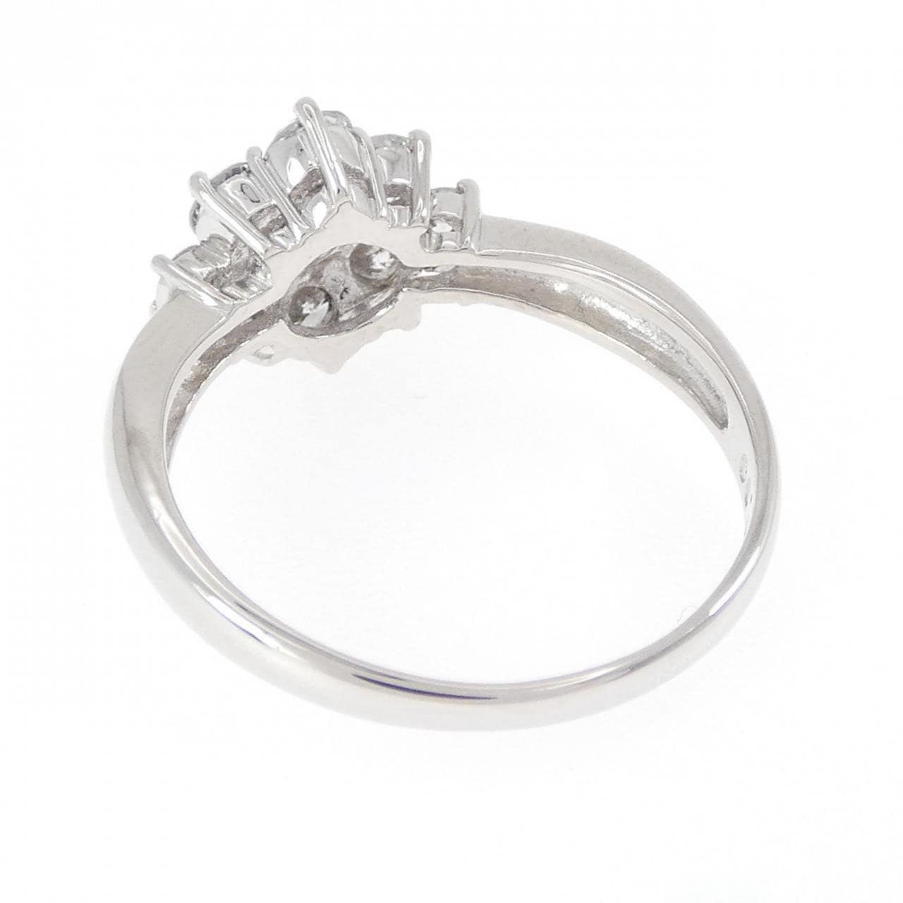 PT900 フラワー ダイヤモンド リング 1.00CT