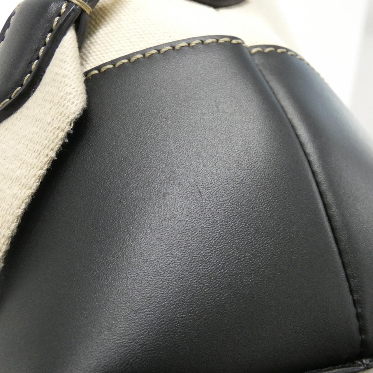 フェンディ バイ ザ ウェイ 8BL146 ACNW バッグ