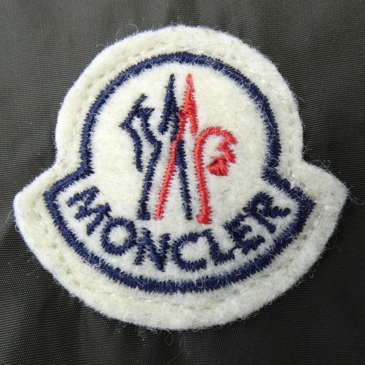 モンクレール MONCLER CYROSELLE ダウンコート