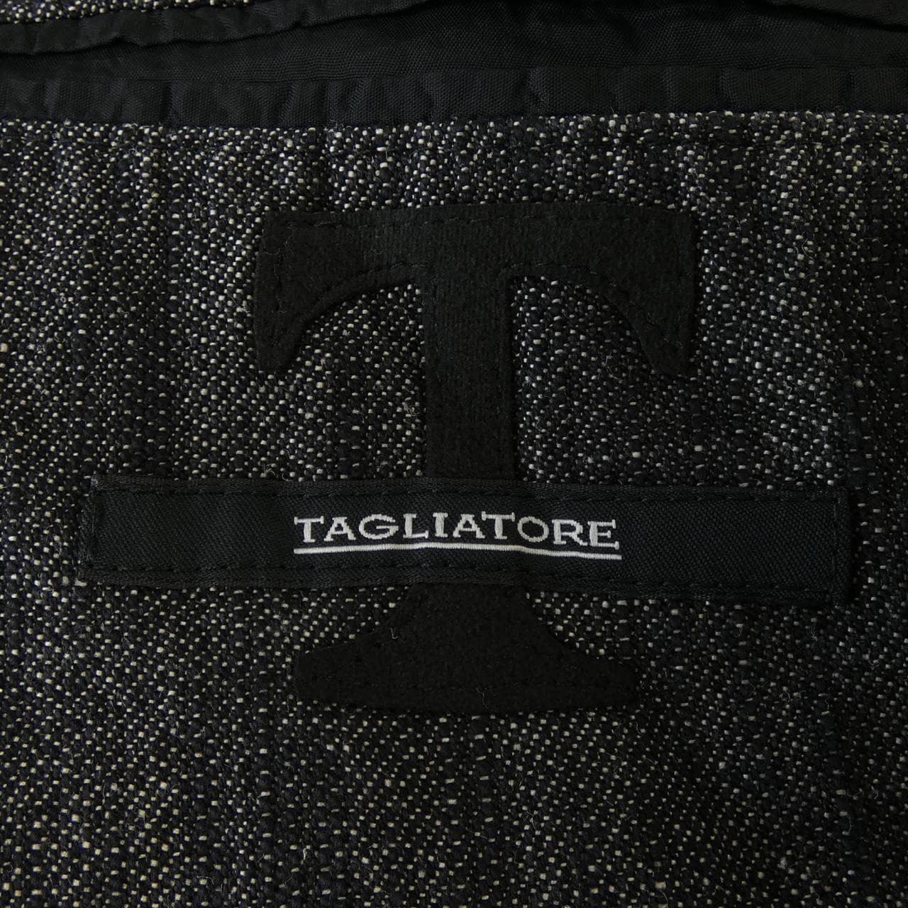 タリアトーレ TAGLIATORE ジャケット