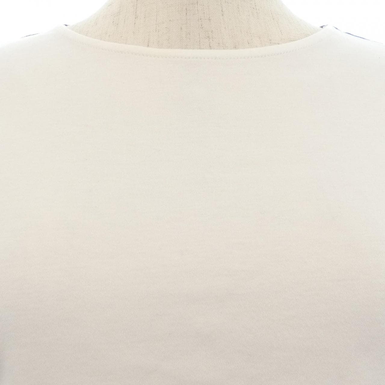ブルーレーベルクレストブリッジ BLUE LABEL CRESTBRIDGE トップス