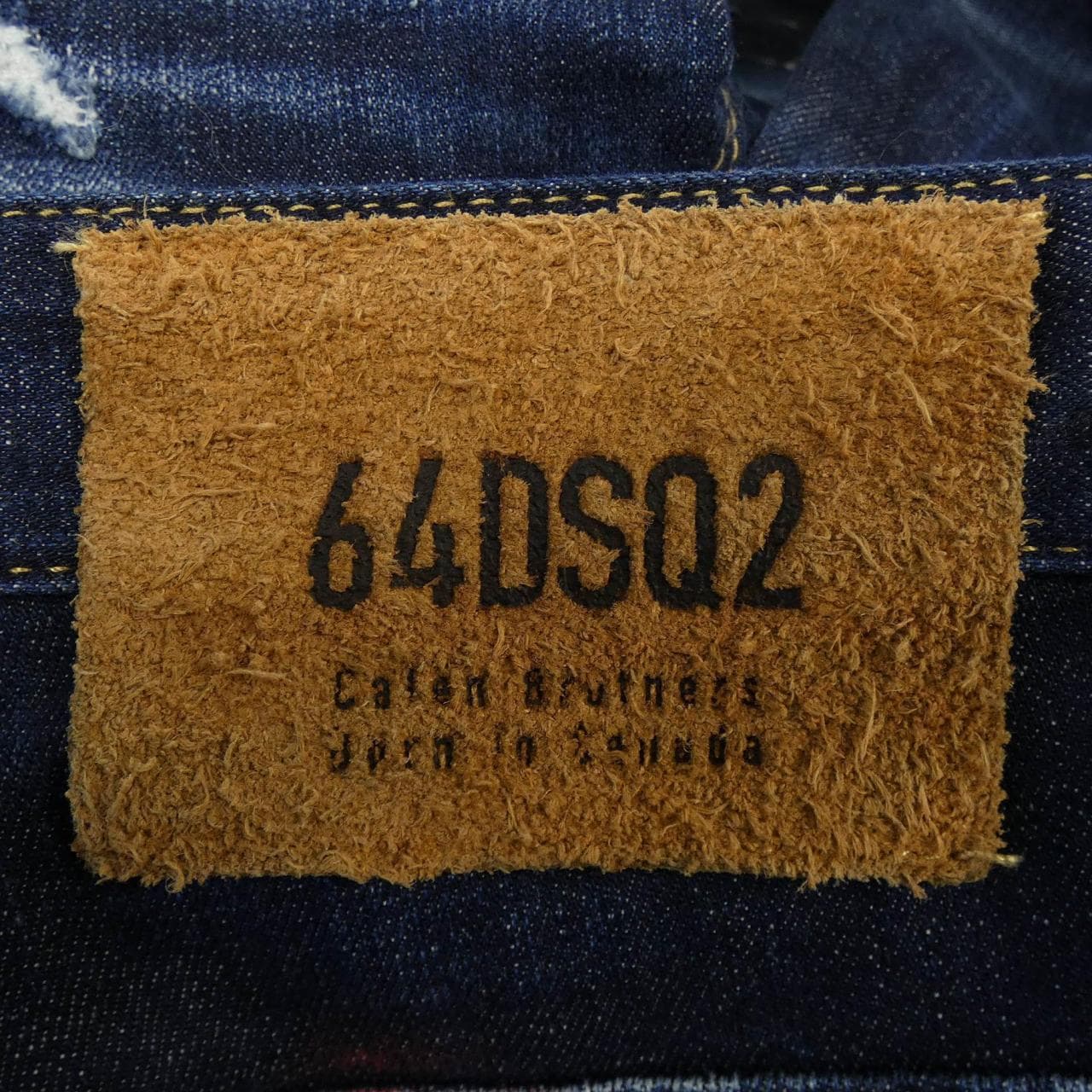 ディースクエアード DSQUARED2 S74LB1392 ジーンズ