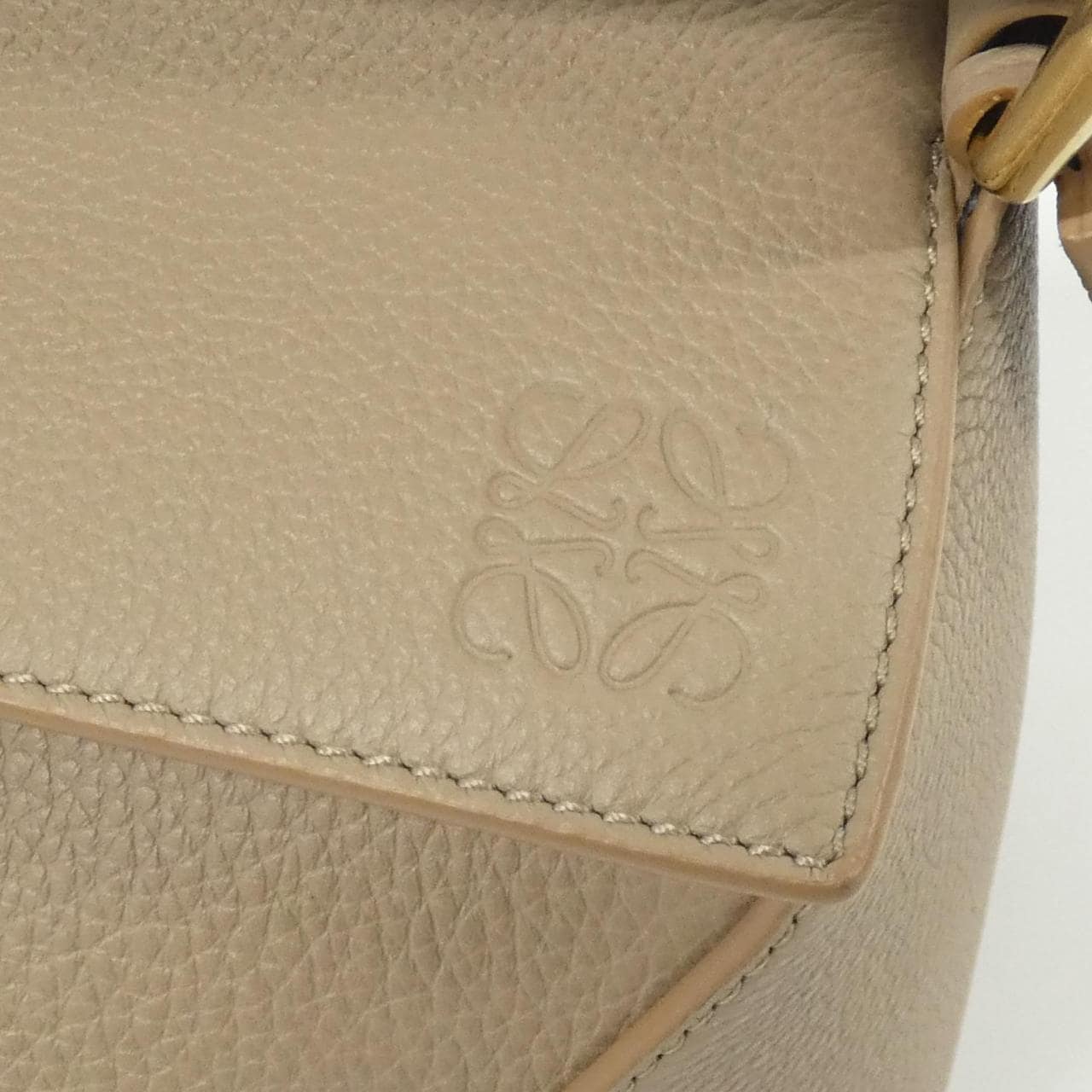 Loewe Puzzle小号A510P60X30 包