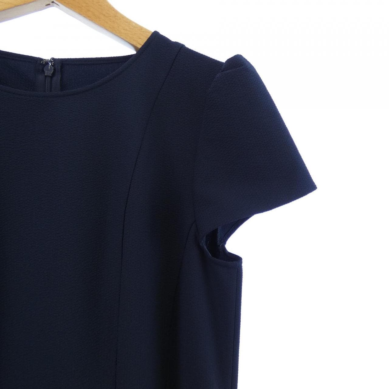 トゥービーシック TO BE CHIC ワンピース