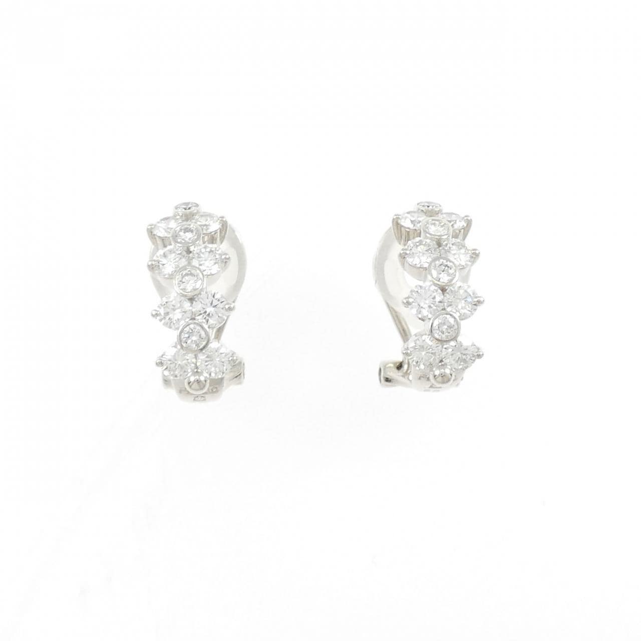 ロイヤル アッシャー ダイヤモンド イヤリング 1.04CT