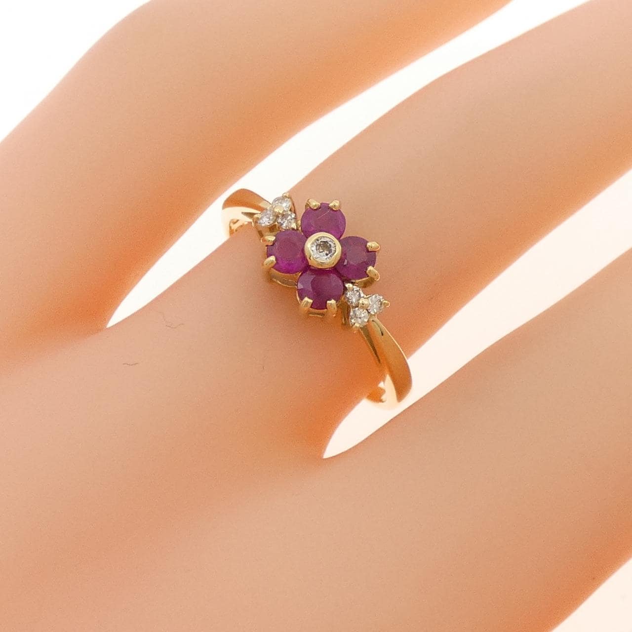 K18YG フラワー ルビー リング 0.50CT
