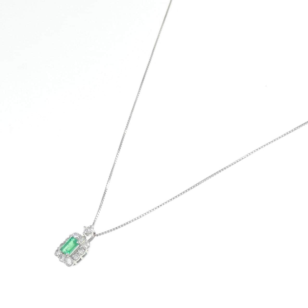 [BRAND NEW] PT Emerald Necklace 0.22CT