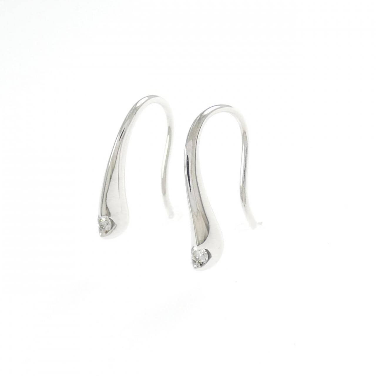 タサキ ダイヤモンド ピアス 0.04CT