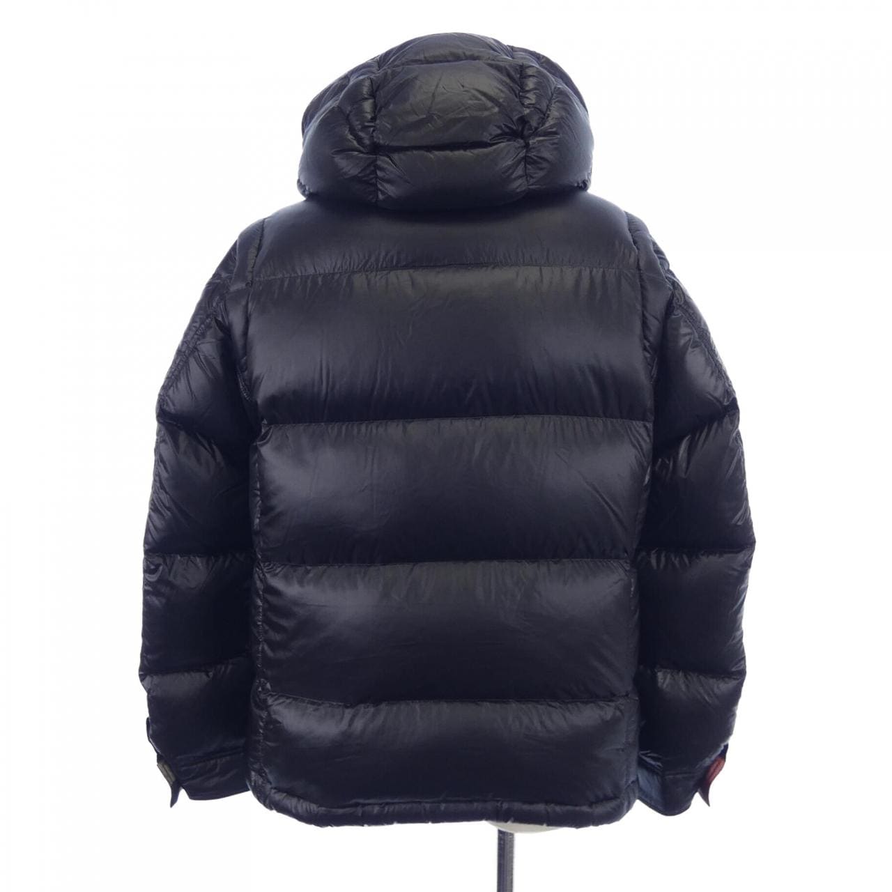 BLACK LABEL CRESTBRI down jacket