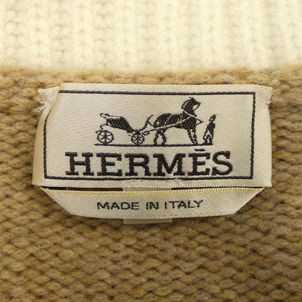 エルメス HERMES カーディガン