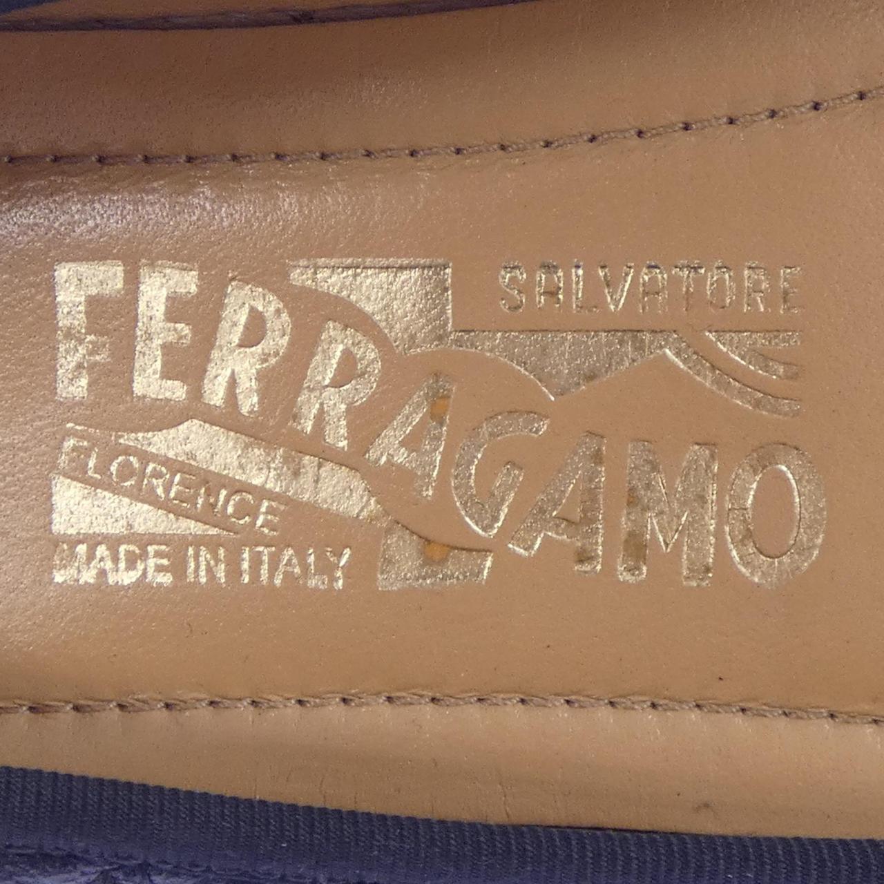 サルヴァトーレフェラガモ SALVATORE FERRAGAMO スニーカー