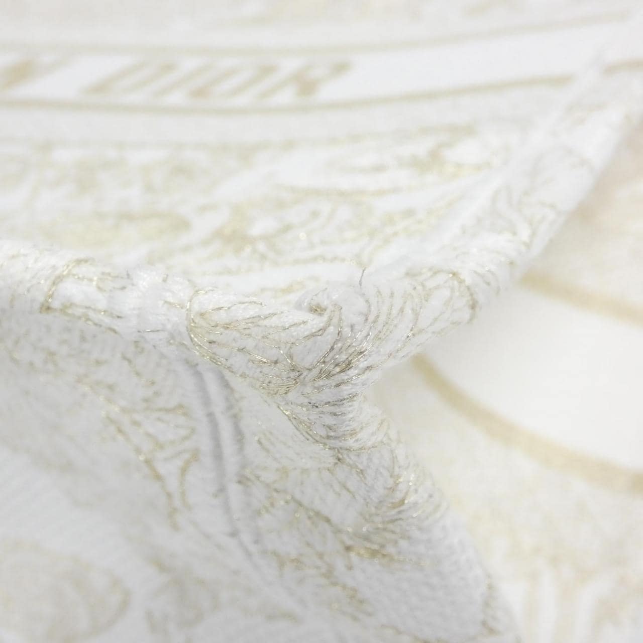 クリスチャンディオール BUTTERFLY AROUND THE WORLD ディオール ブック トート ミディアム M1296ZESV バッグ