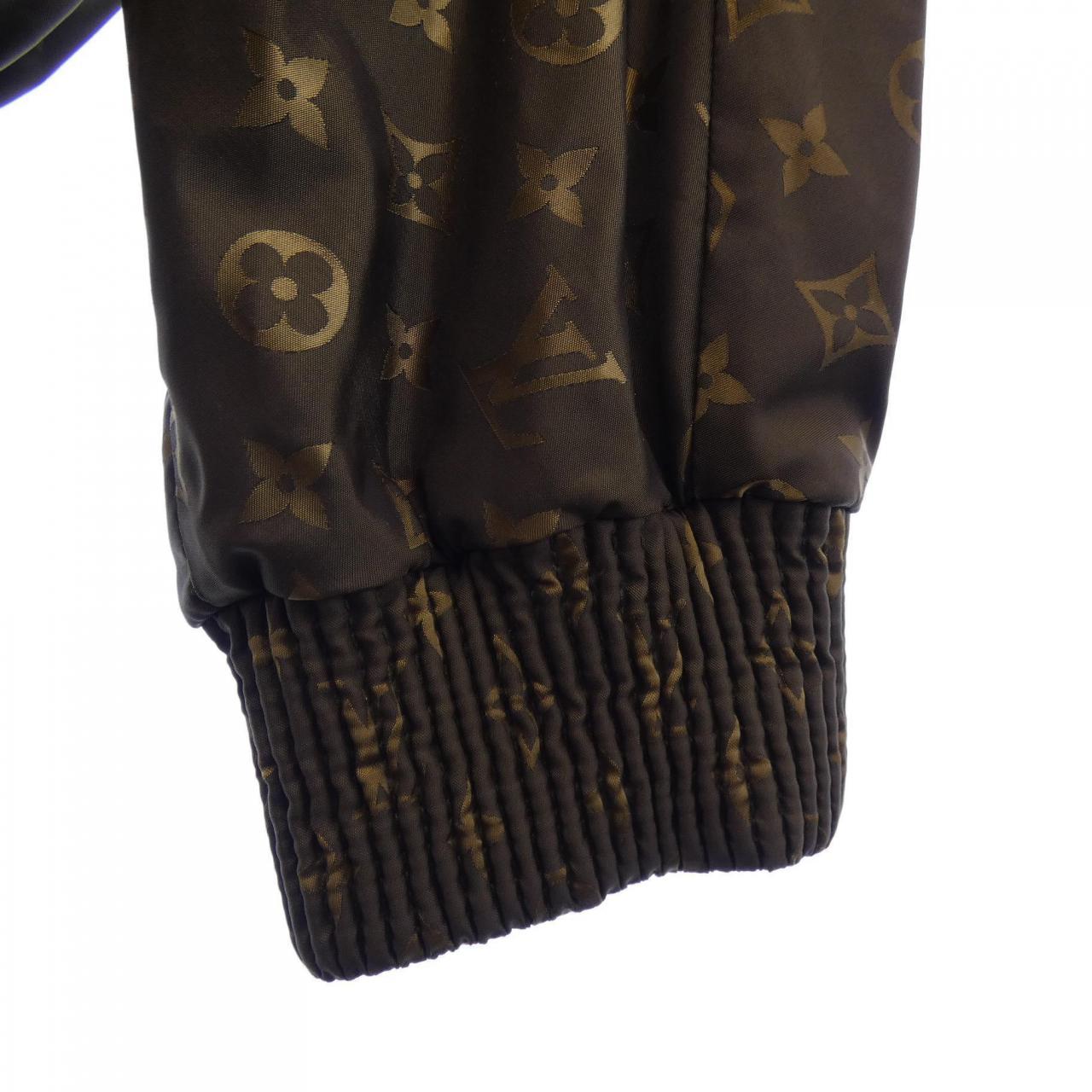 ルイヴィトン LOUIS VUITTON TOURIST VS PURISTウインドブレーカー HLB99WGO3 ジャケット