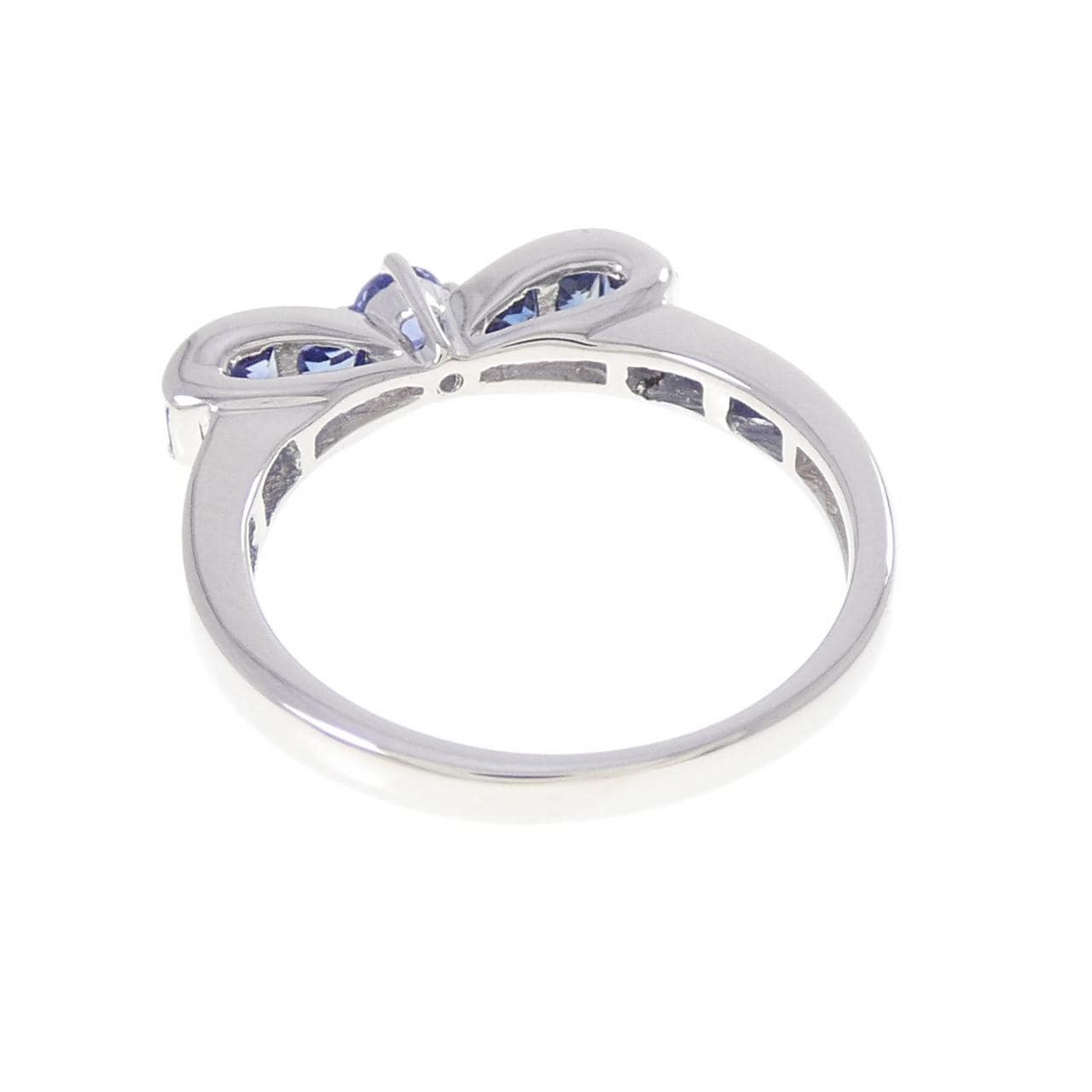 K18WG リボン サファイヤ リング