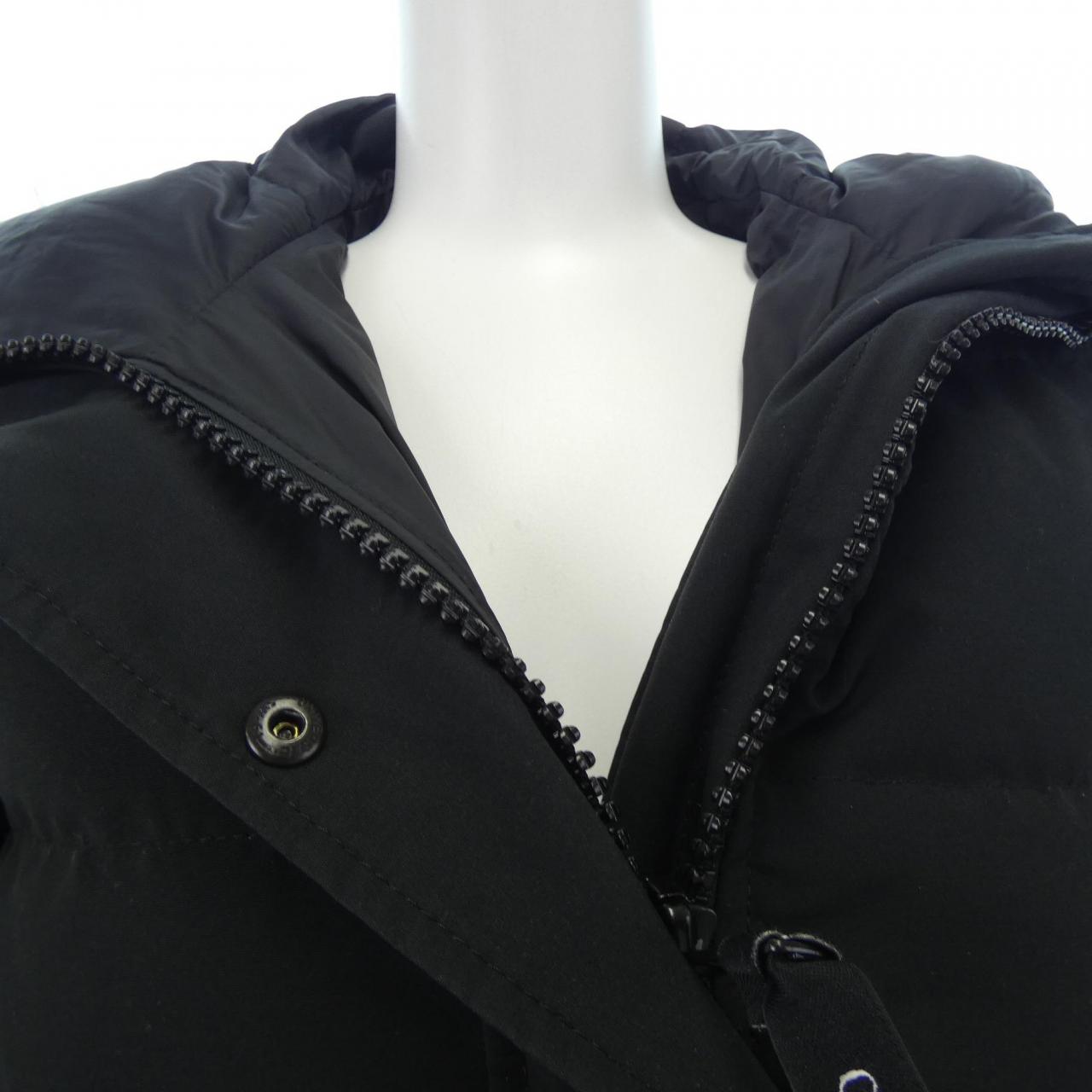 カナダグース CANADA GOOSE ダウンコート