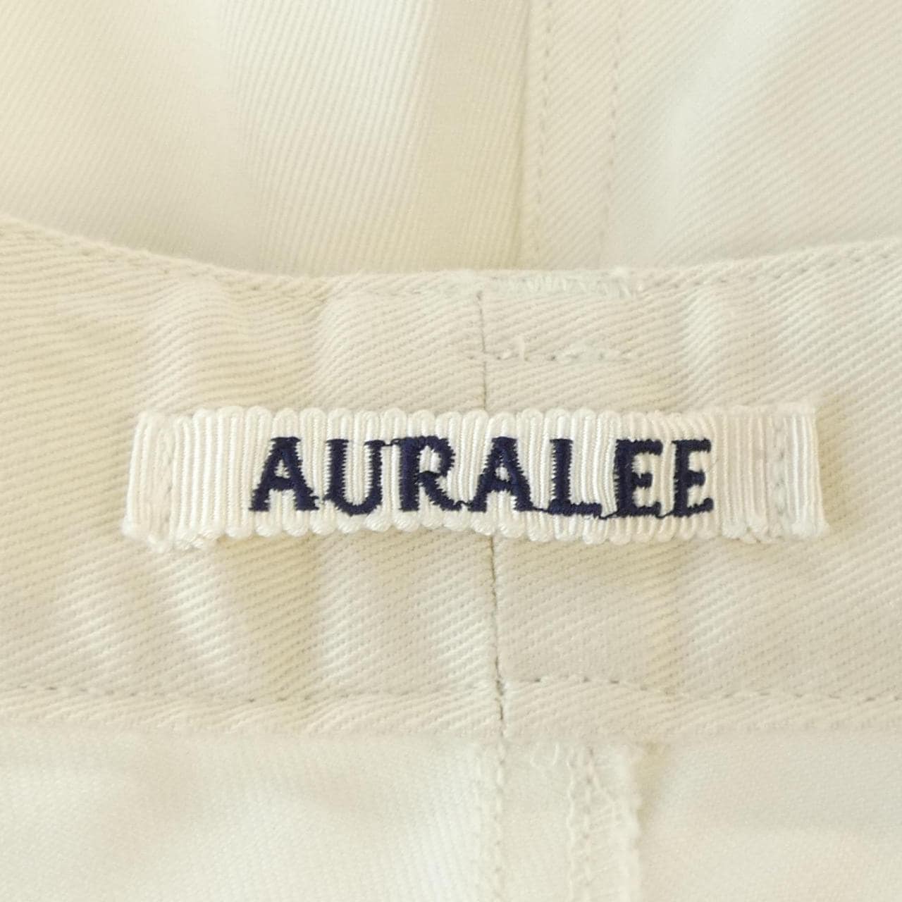 オーラリー AURALEE パンツ