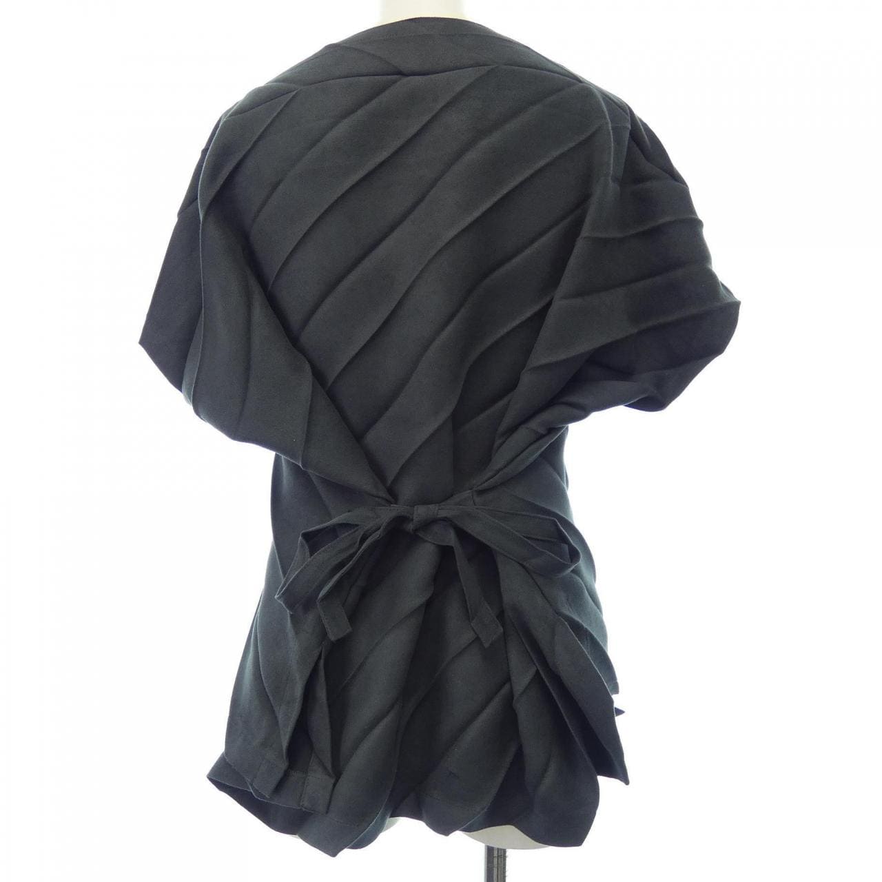 ミーイッセイミヤケ me ISSEY MIYAKE MI73FK431 トップス