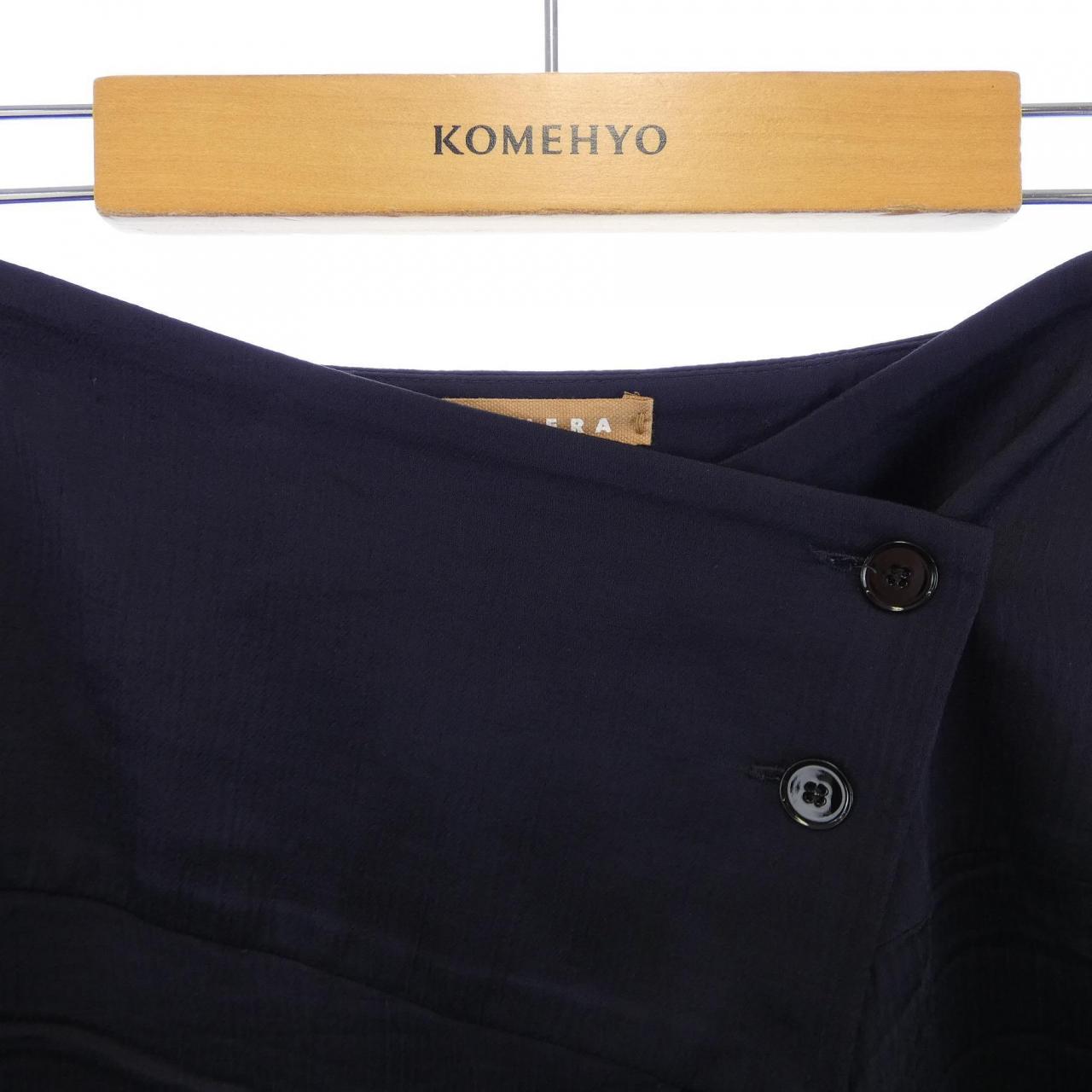 ネヘラ NEHERA スカート