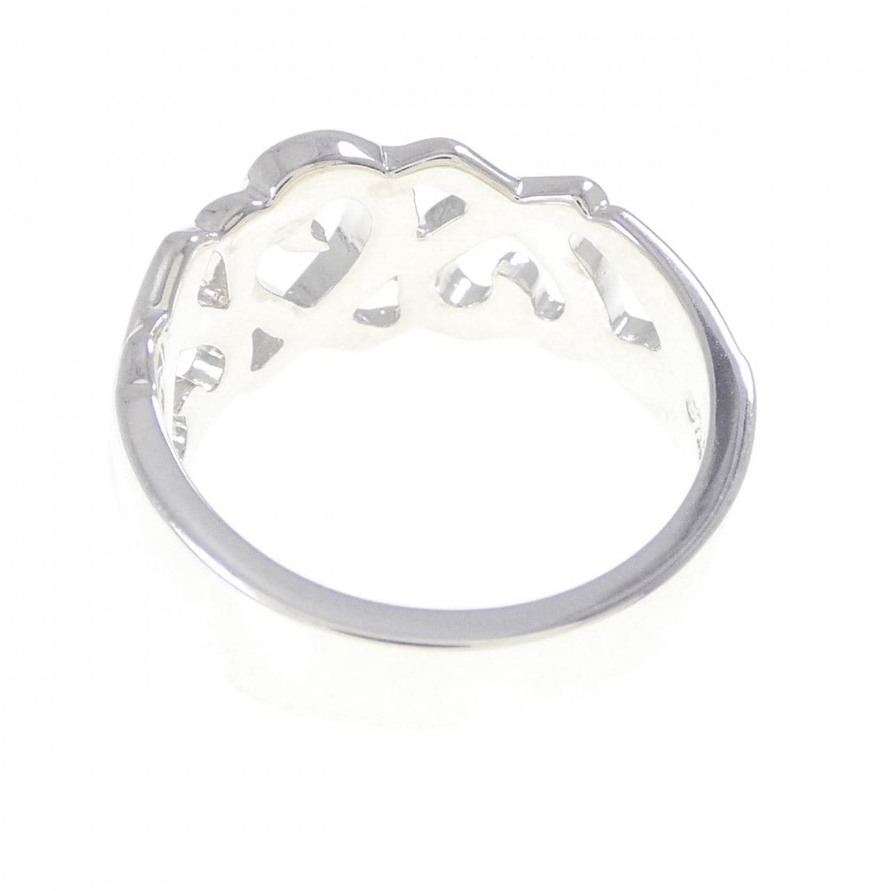 ティファニー トリプルラビングハート リング