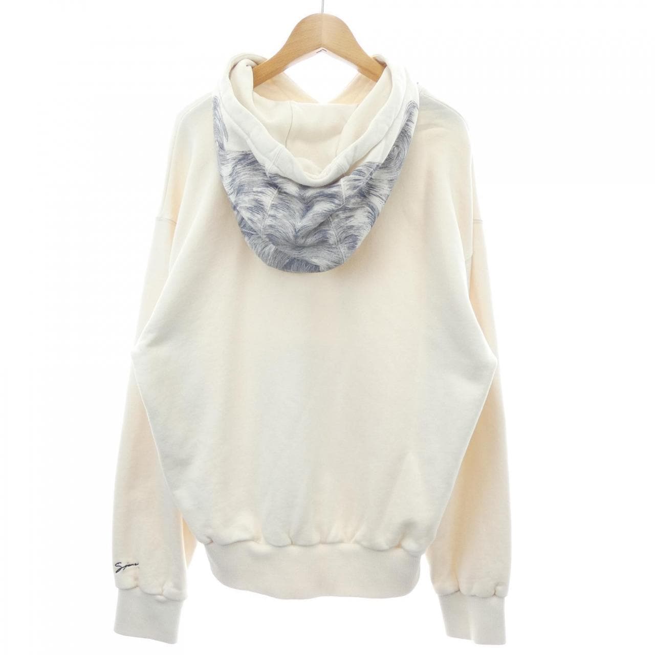 ジバンシー GIVENCHY BMJ0LA3YNR パーカー