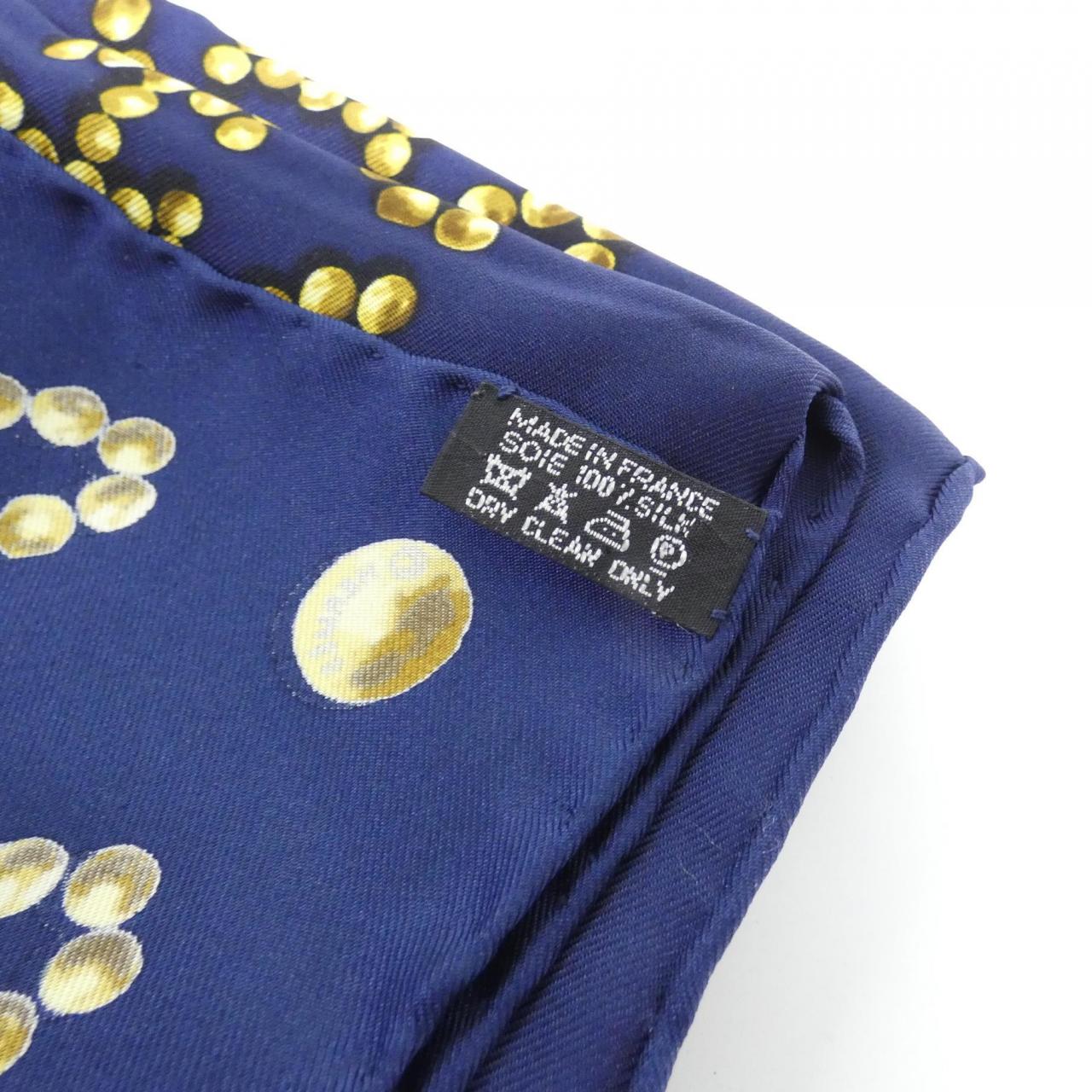 エルメス CHEVAL DE LEGENDE カレ スカーフ