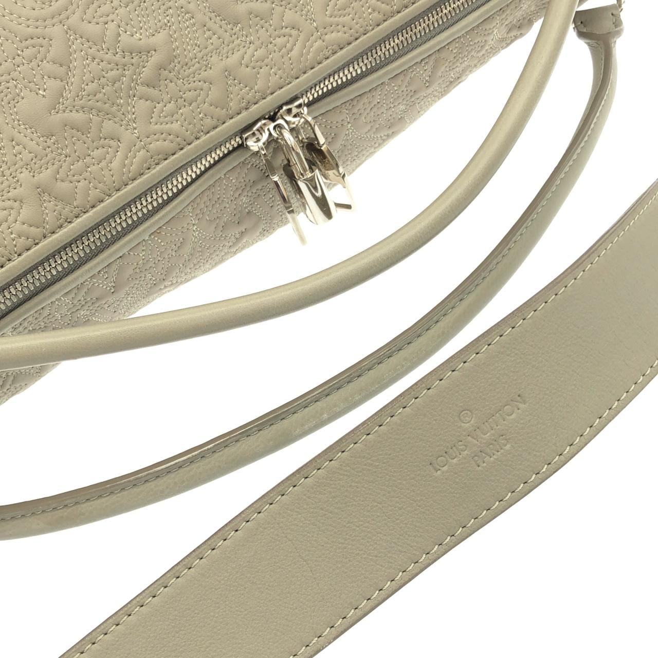 ルイヴィトン アンティア イクシア GM M97066 ショルダーバッグ