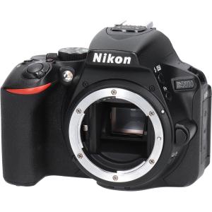 Ｄ５６００