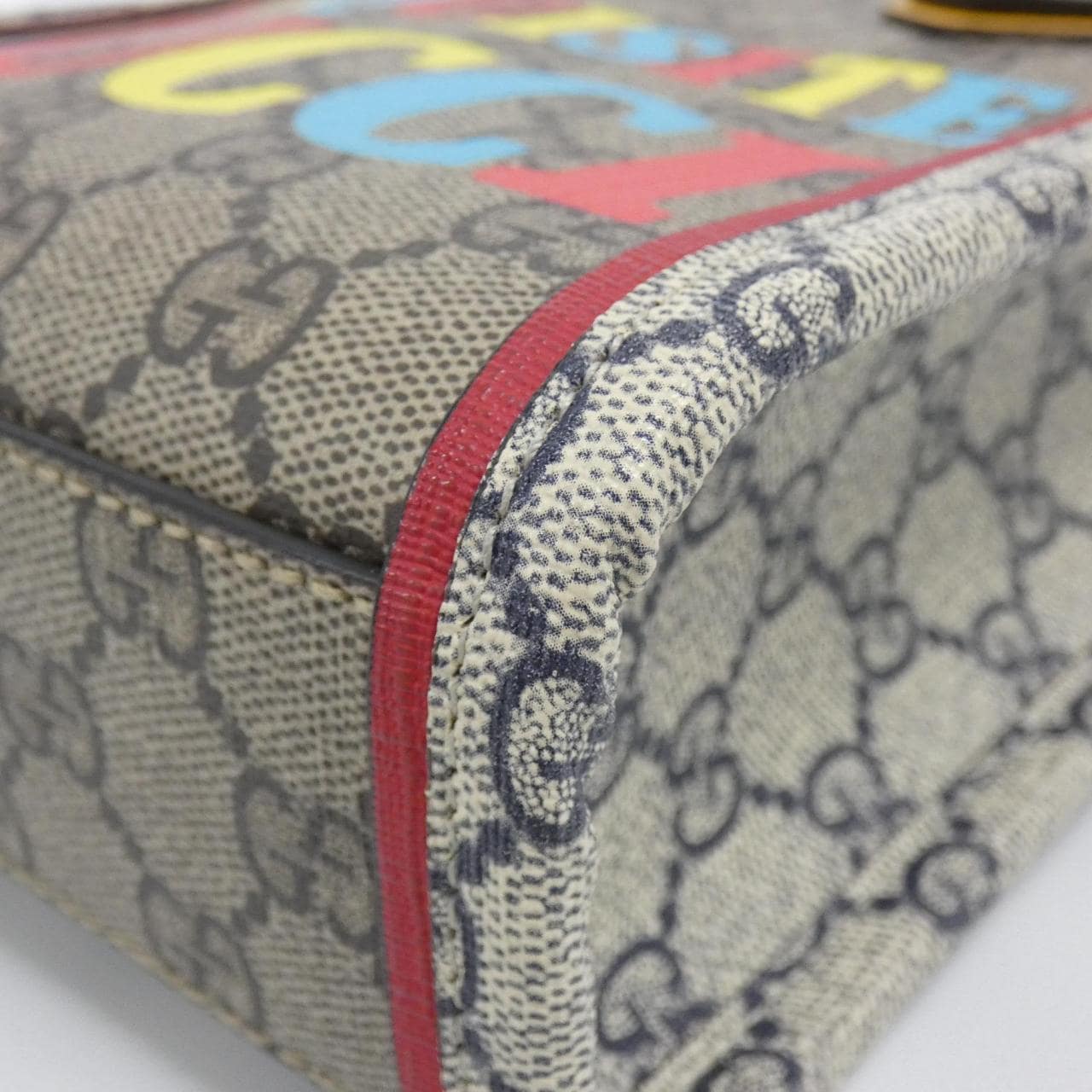 グッチ 699406 FAAWA ミニバッグ