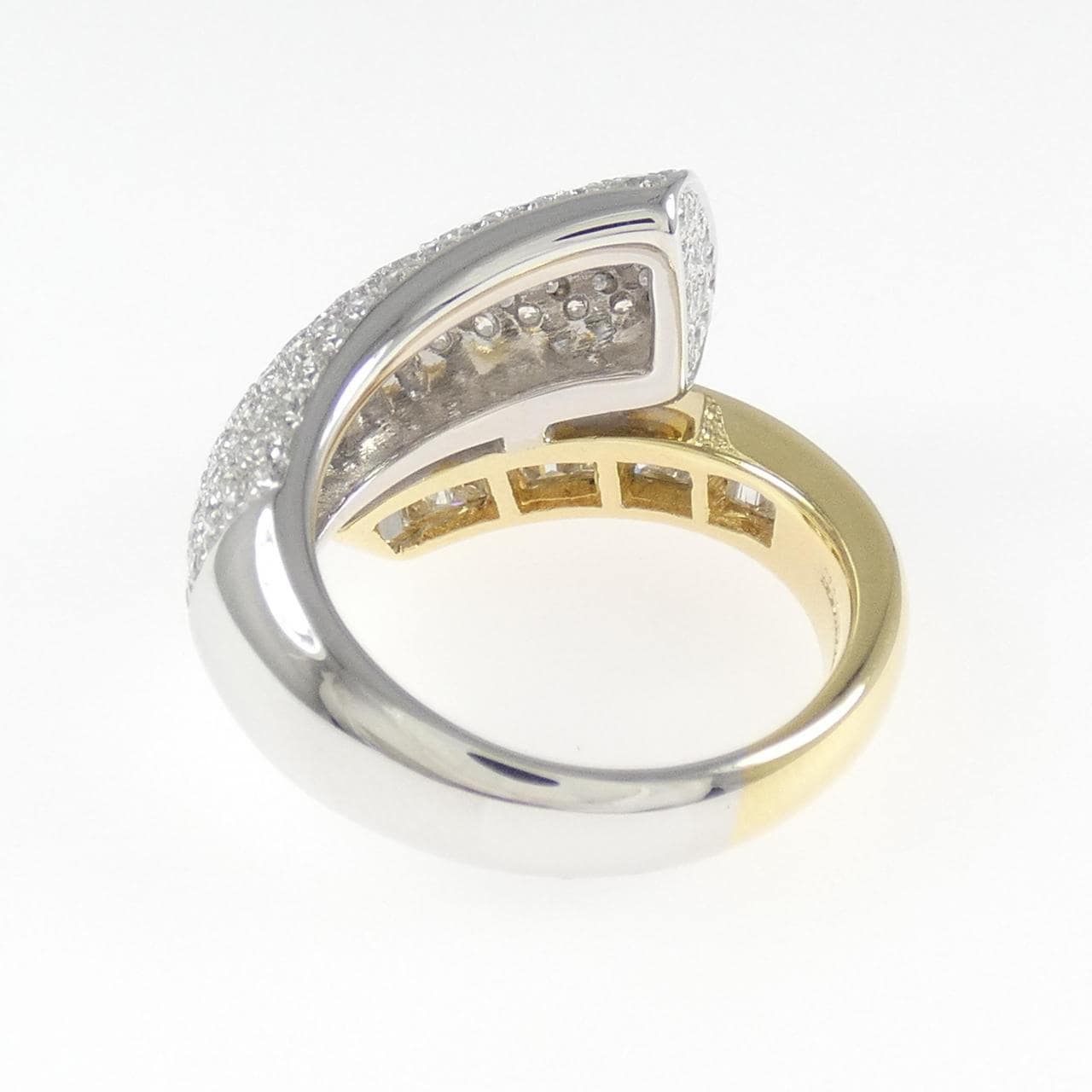 ピキョッティ ダイヤモンド リング 2.04CT