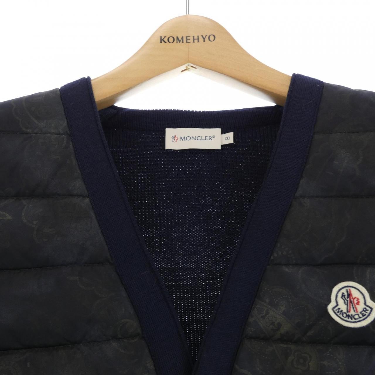 モンクレール MONCLER 420919402680 ダウンベスト