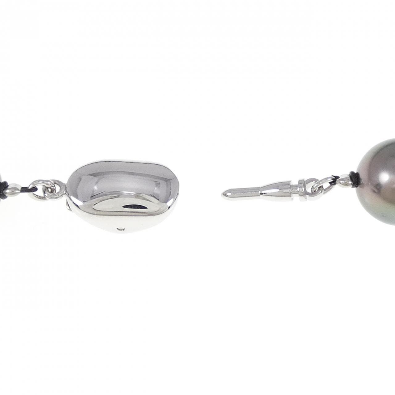Silver clasp black butterfly pearl necklace 9.1-12mm