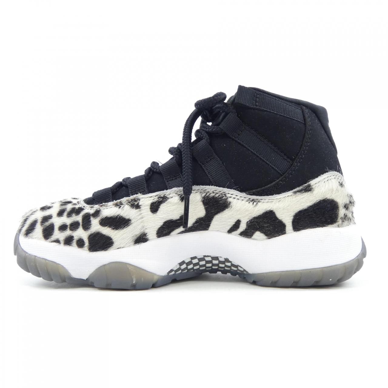 ナイキ ジョーダン NIKE JORDAN AR0715-010 スニーカー