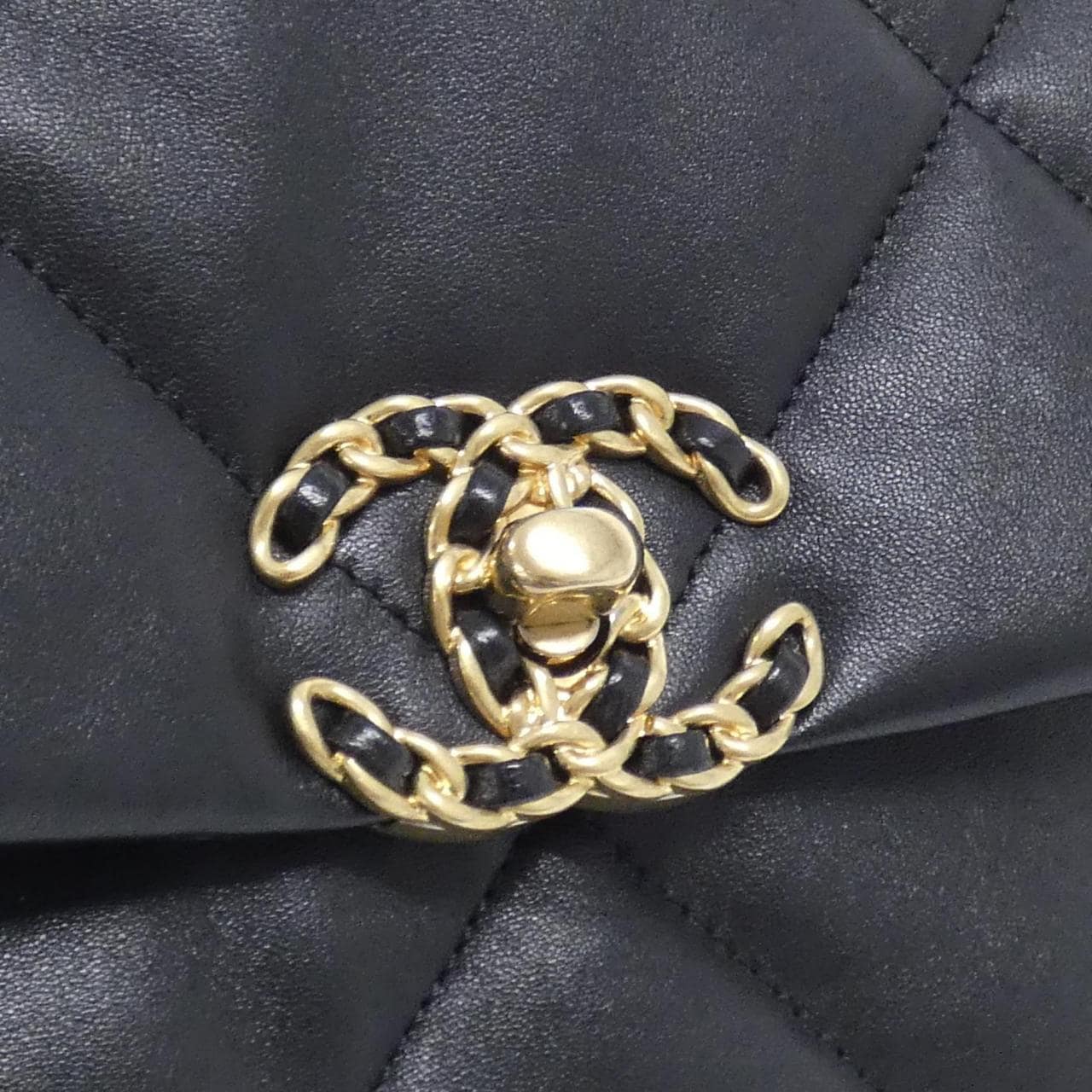 シャネル シャネル19 ライン AS1160 ショルダーバッグ