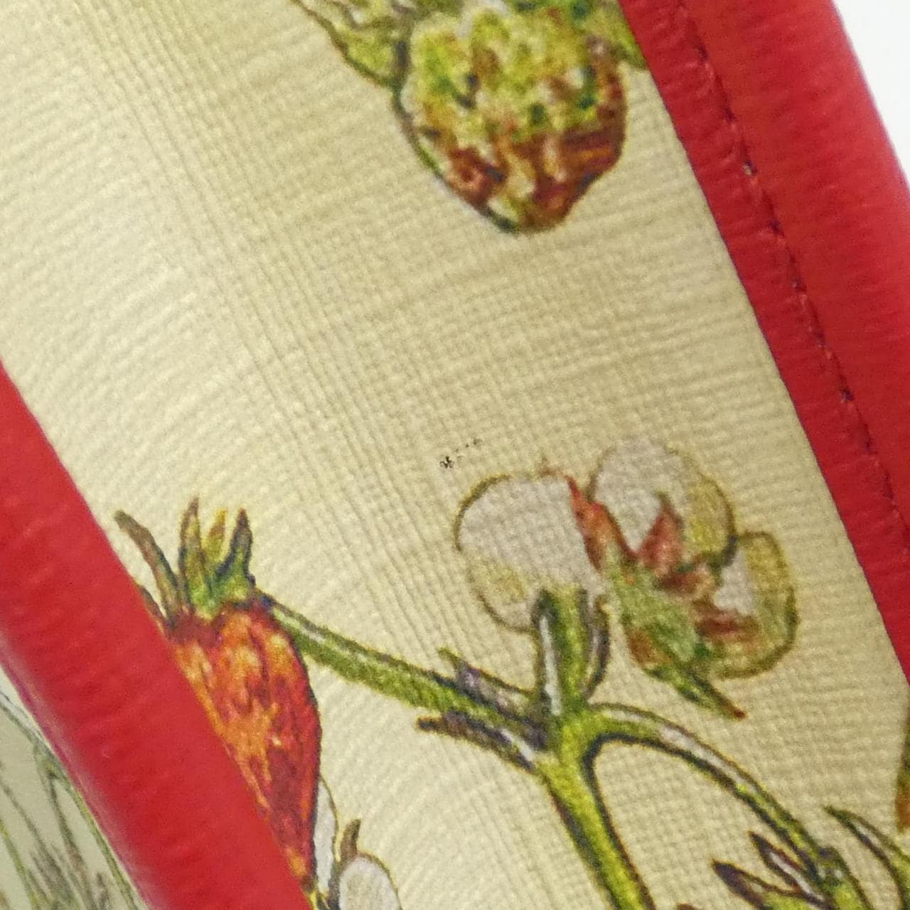 グッチ CHILDRENS 550763 U6JAN バッグ