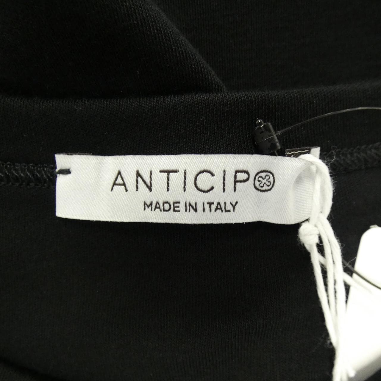 アンティーチポ ANTICIPO Tシャツ