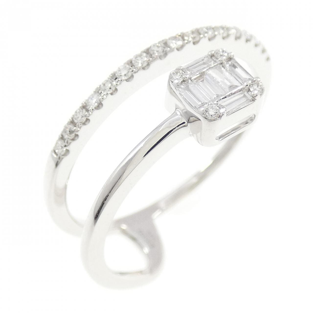 コルロフ ダイヤモンド リング 0.26CT