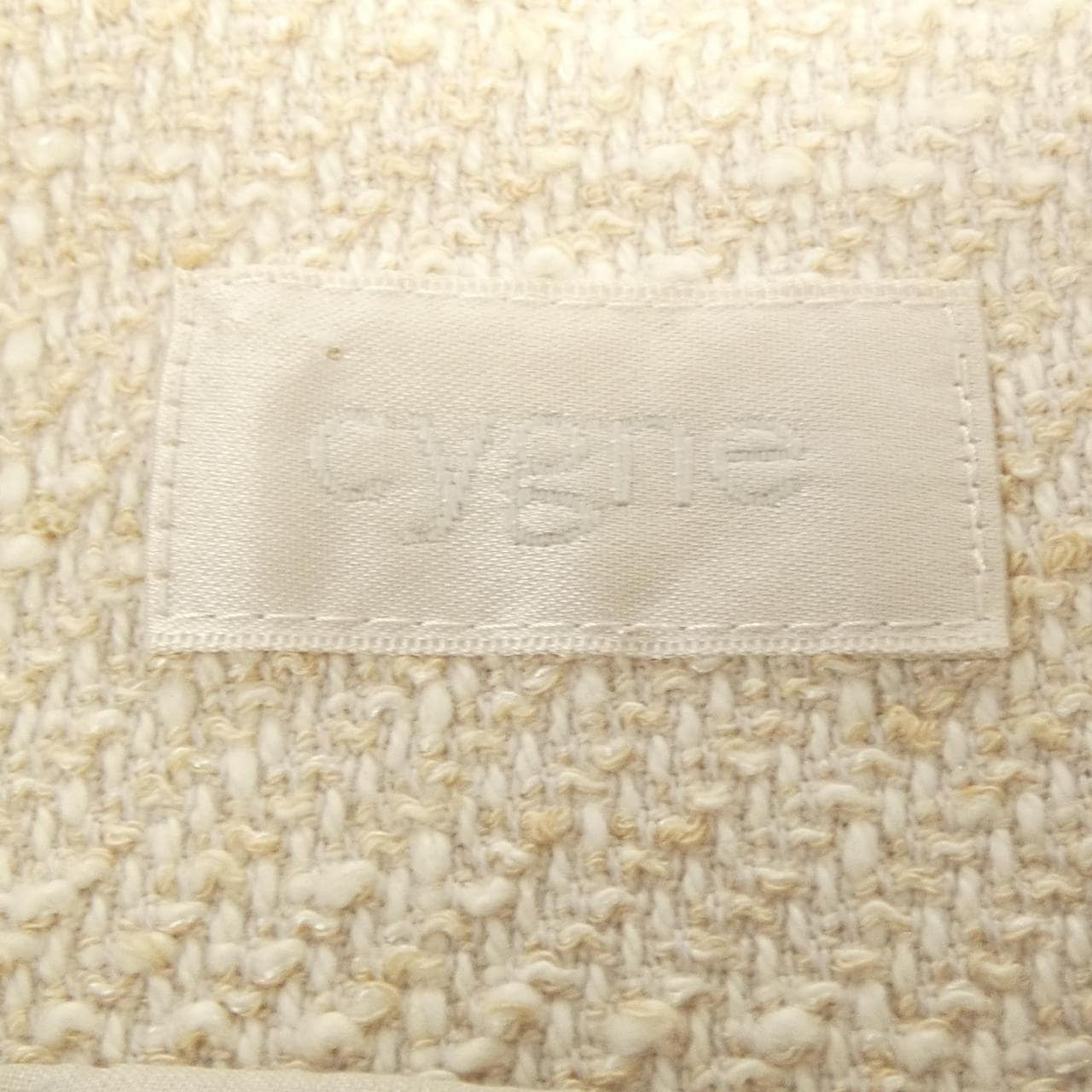 シーニュ Cygne ノーカラージャケット