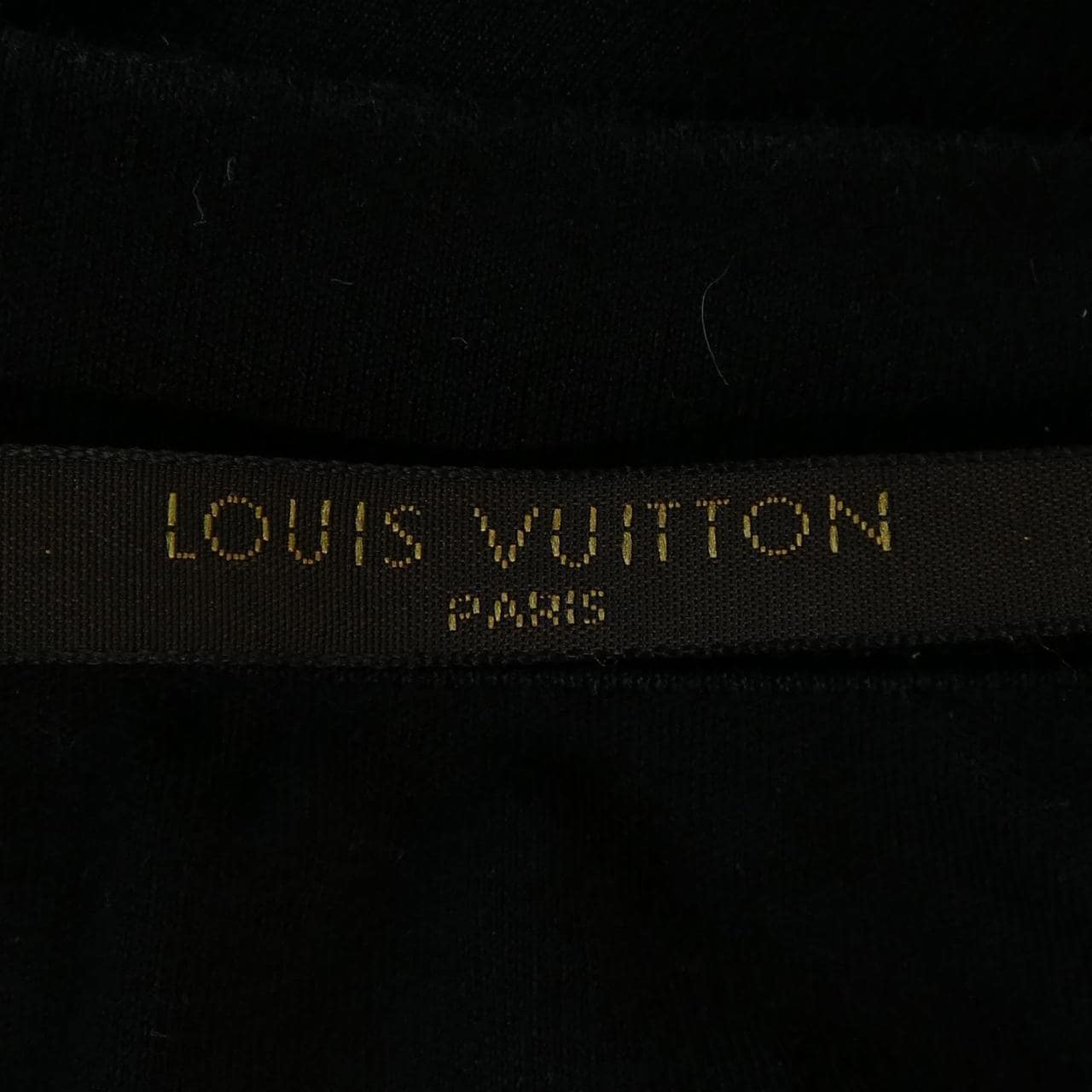 ルイヴィトン LOUIS VUITTON MPJR03CMS Tシャツ