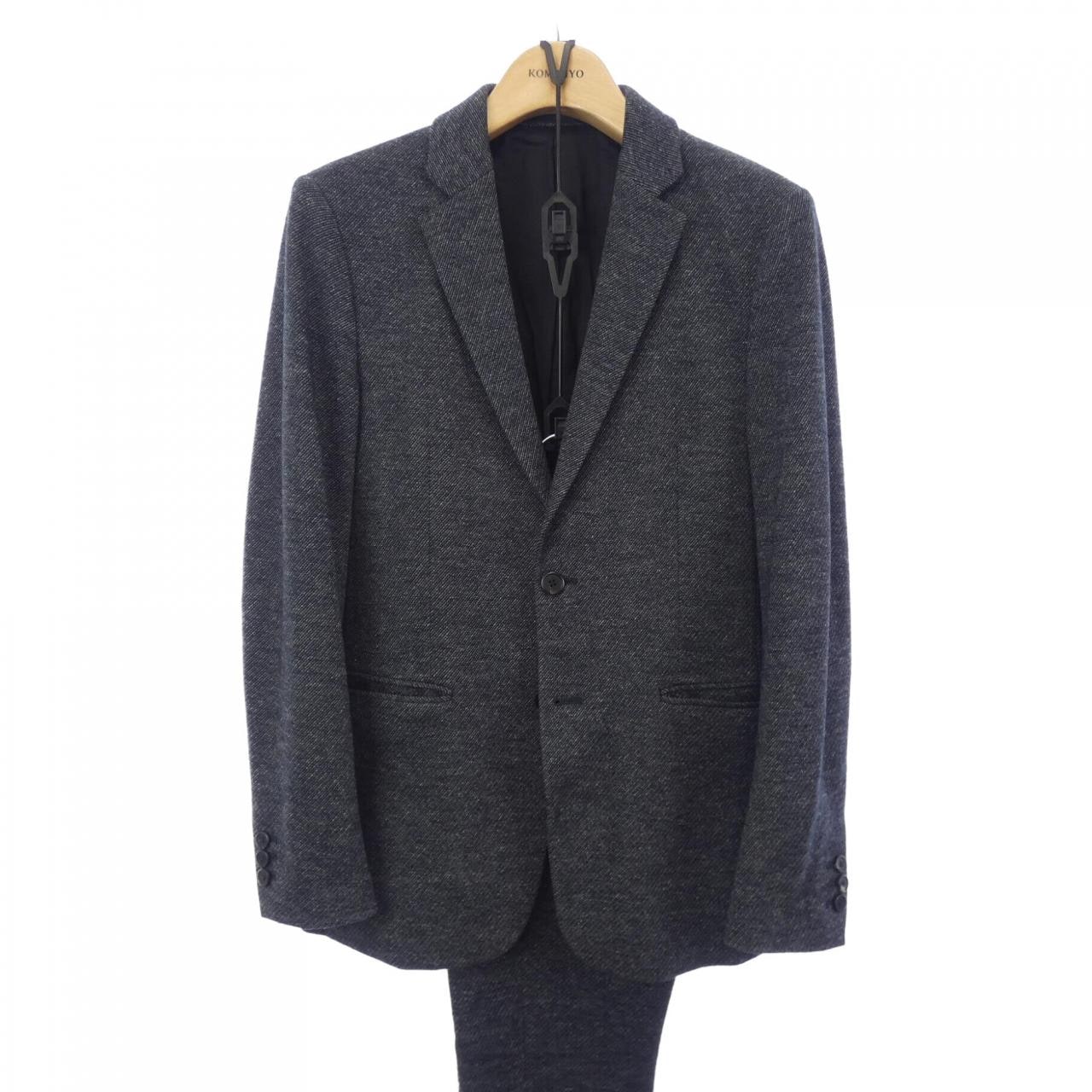 theory theory suit