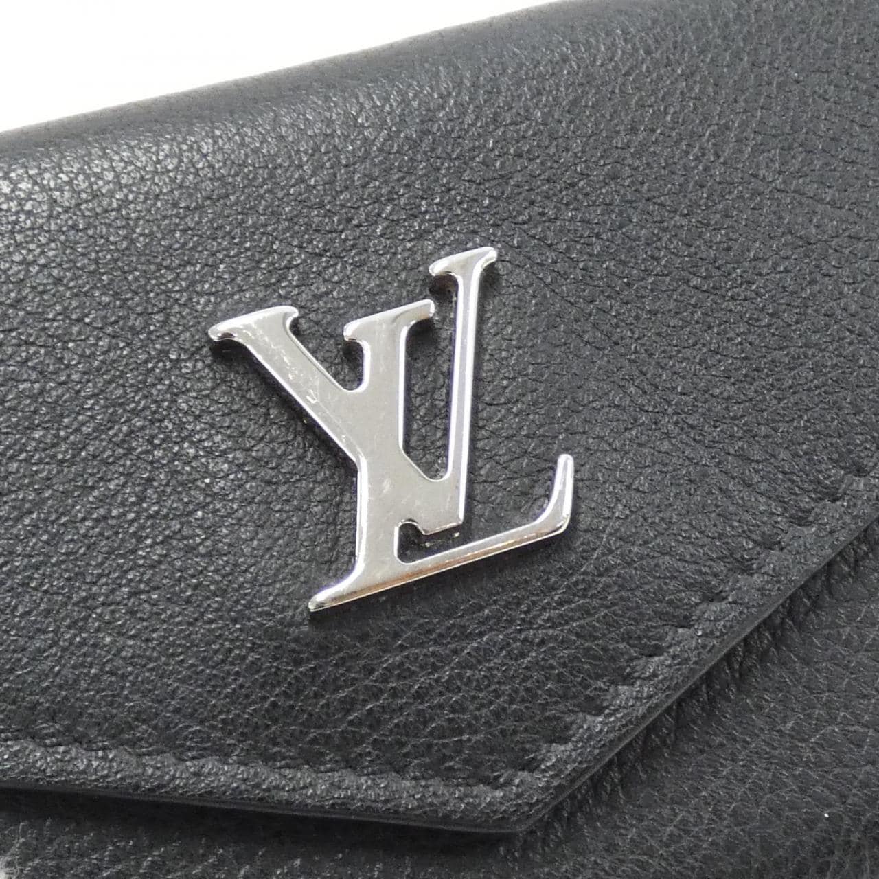 LOUIS VUITTON Portefeuille Lock Mini M63921 Wallet