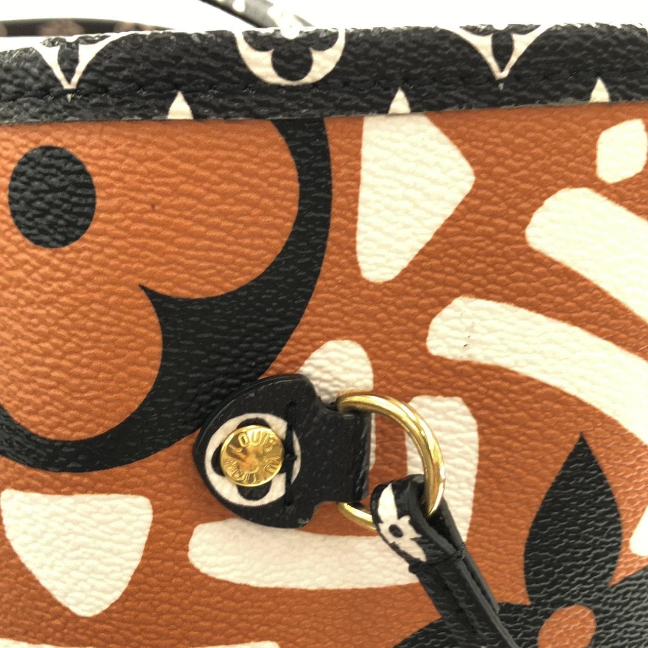 ルイヴィトン LVクラフティ ネヴァーフル MM M56584 バッグ