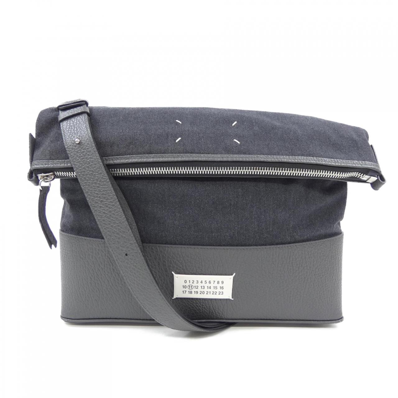 メゾンマルジェラ Maison Margiela SB1WG0043 BAG