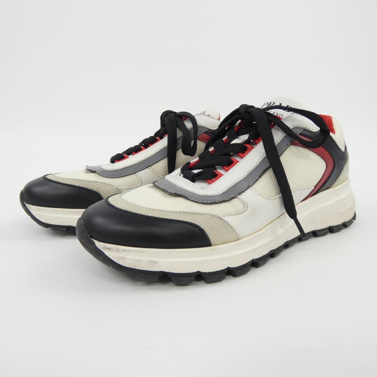 プラダ PRADA スニーカー