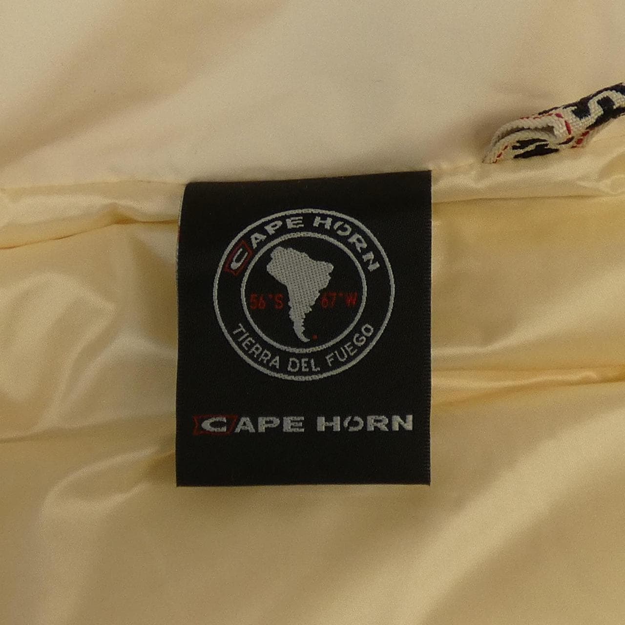 ケープホーン CAPE HORN 72560 ダウンジャケット